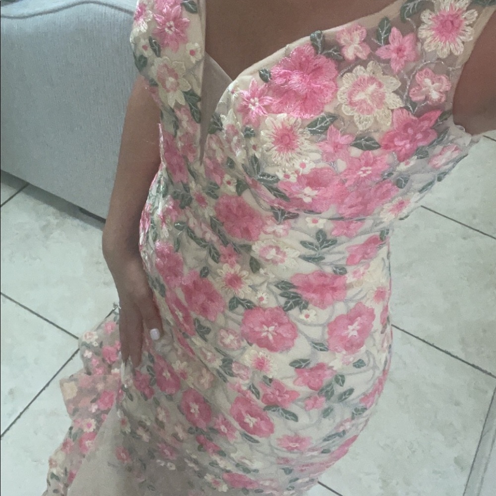 Sherri hill floral dress